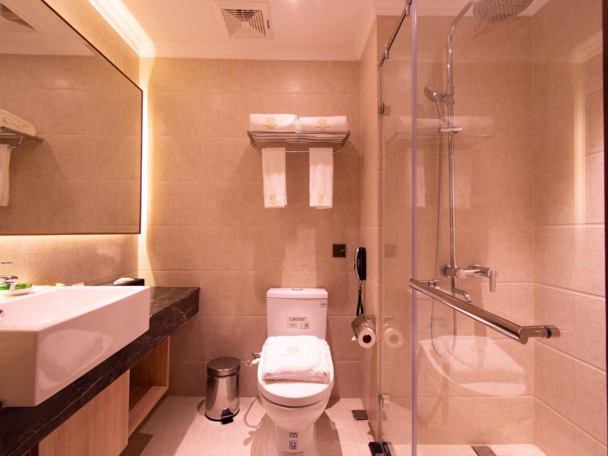 יאנגון Prince Hotel מראה חיצוני תמונה