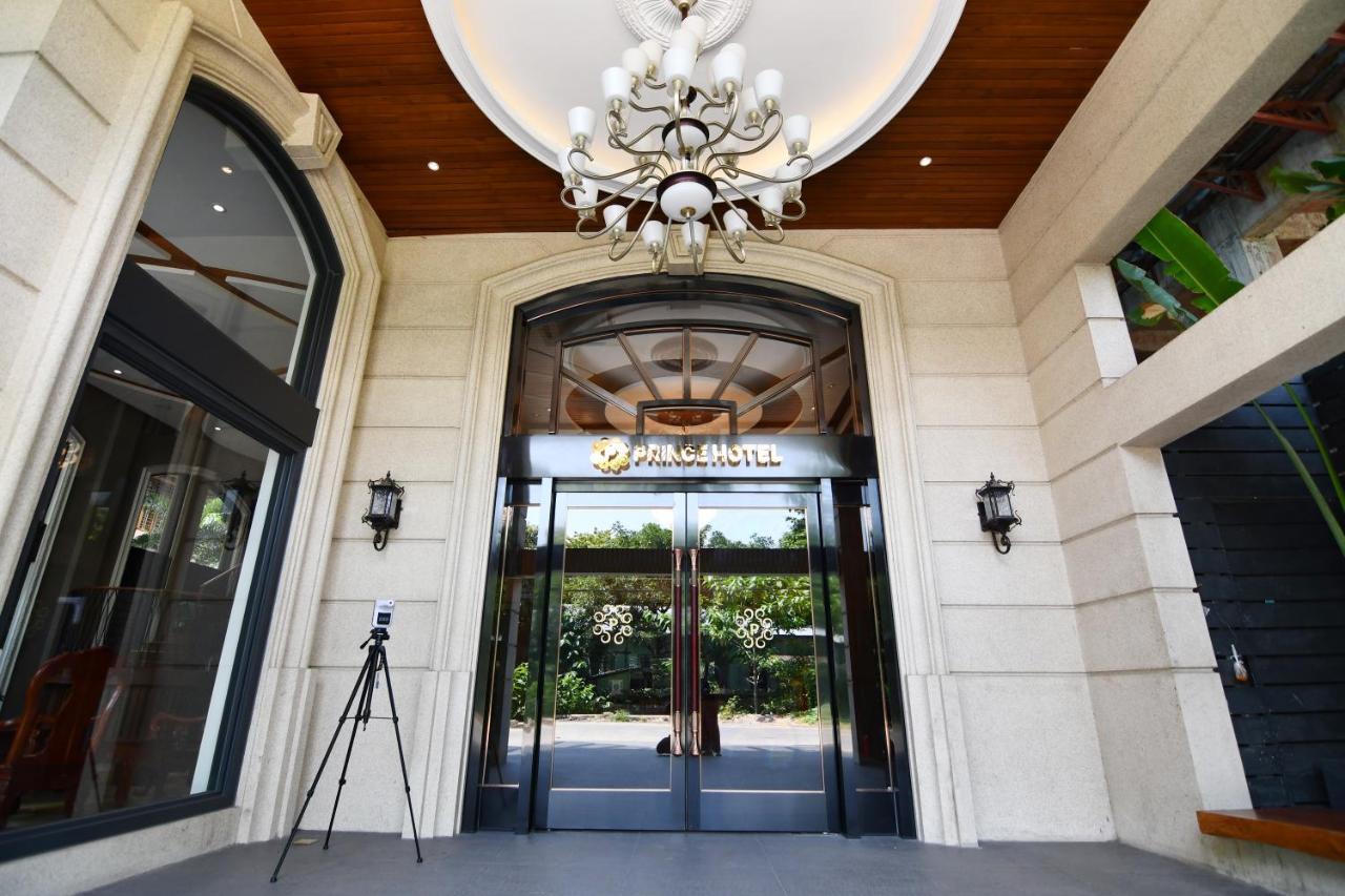 יאנגון Prince Hotel מראה חיצוני תמונה
